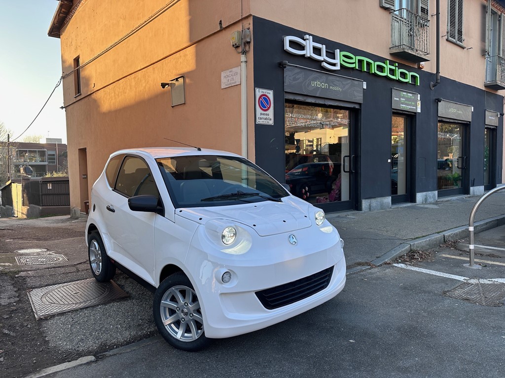 Aixam Minauto Access bianco - microcar km0