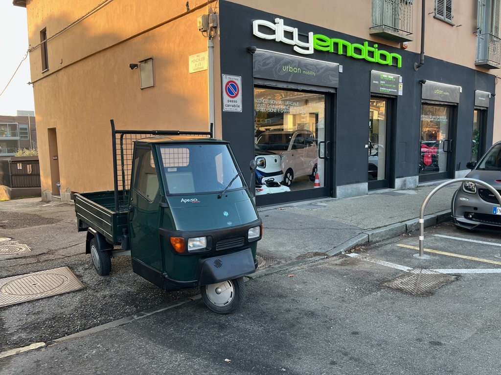Piaggio Ape MIX verdone - microcar usato