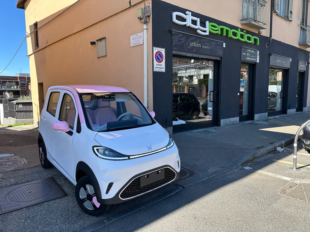 Jinpeng XY bianco/rosa - microcar nuovo